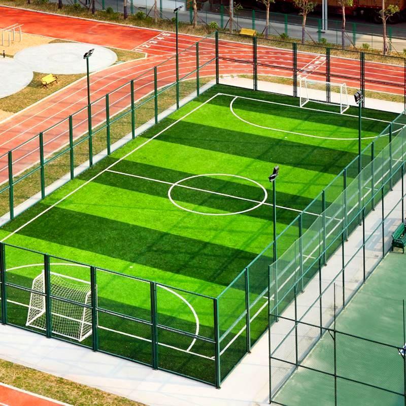 学校小型足球场人造草坪铺设